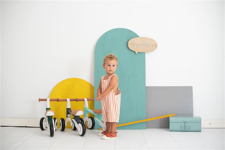 WB0608V-Bicicleta Sin Pedales “Teeny” Verde Olmitos - Imagen 9