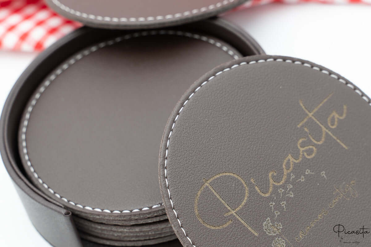 Posavasos de Cuero Sintético Personalizados con Estuche Organizador - Imagen 8