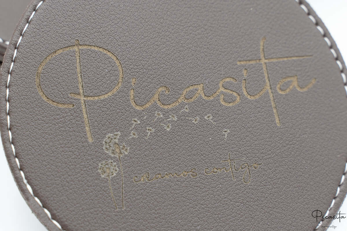 Posavasos de Cuero Sintético Personalizados con Estuche Organizador - Imagen 7