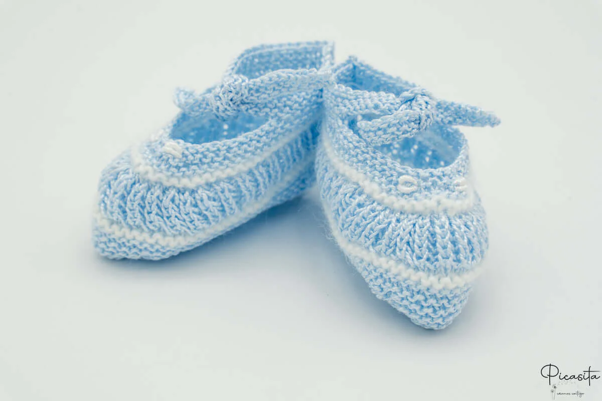 Zapatitos Recien Nacido Azules Modelo 18 - Imagen 2